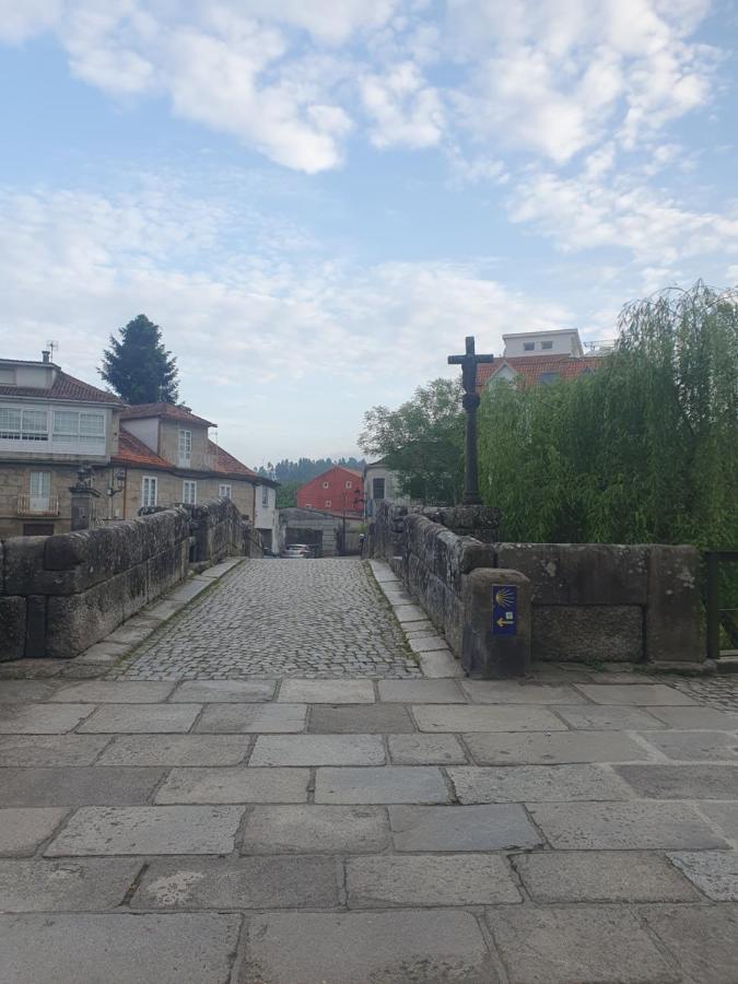 Апартаменты Alojamiento Ponte Romana Кальдас-де-Рейес Экстерьер фото